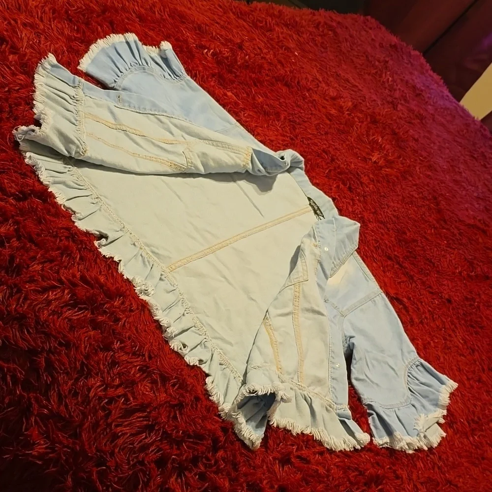Shirt - Picture 7 of 10